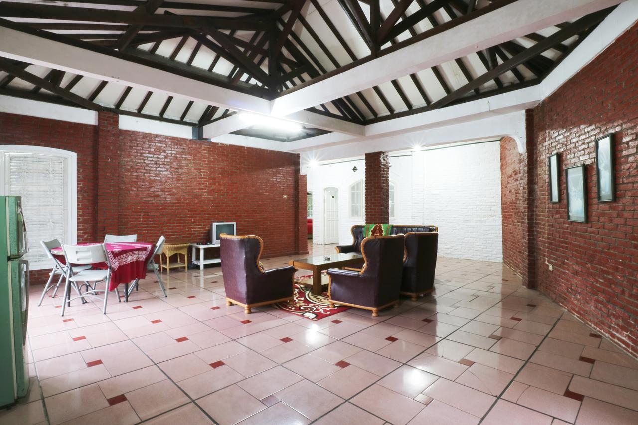 Villa Madani Paragajen Exteriér fotografie