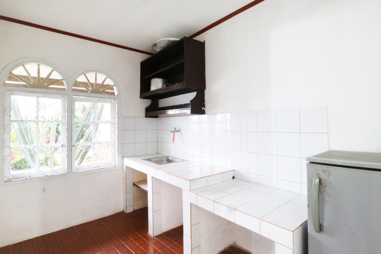Villa Madani Paragajen Exteriér fotografie